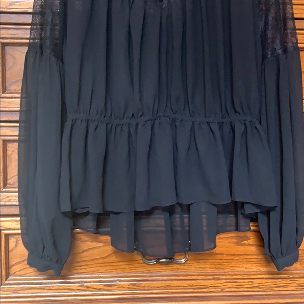 HP! 🎉 NWT Express black lace sheer top - Picture 4 of 7